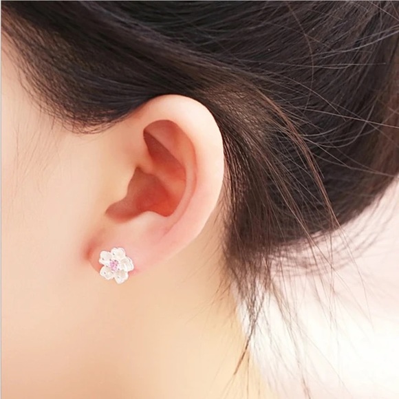 925 Sterling Silver Petite Cherry Blossom Sakura Silver Flowers Pink Diamanté - Picture 2 of 5